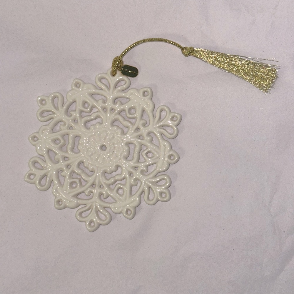 Lenox 2017 Snowflakes snow fantasies